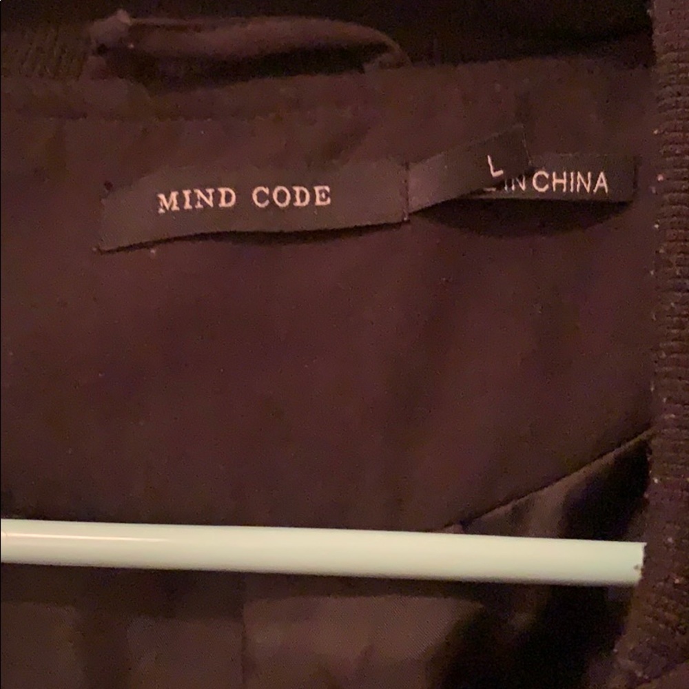 Woman’s jacket - Picture 2 of 2